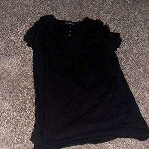 Derek Heart Elegant Black Short Sleeve Tee